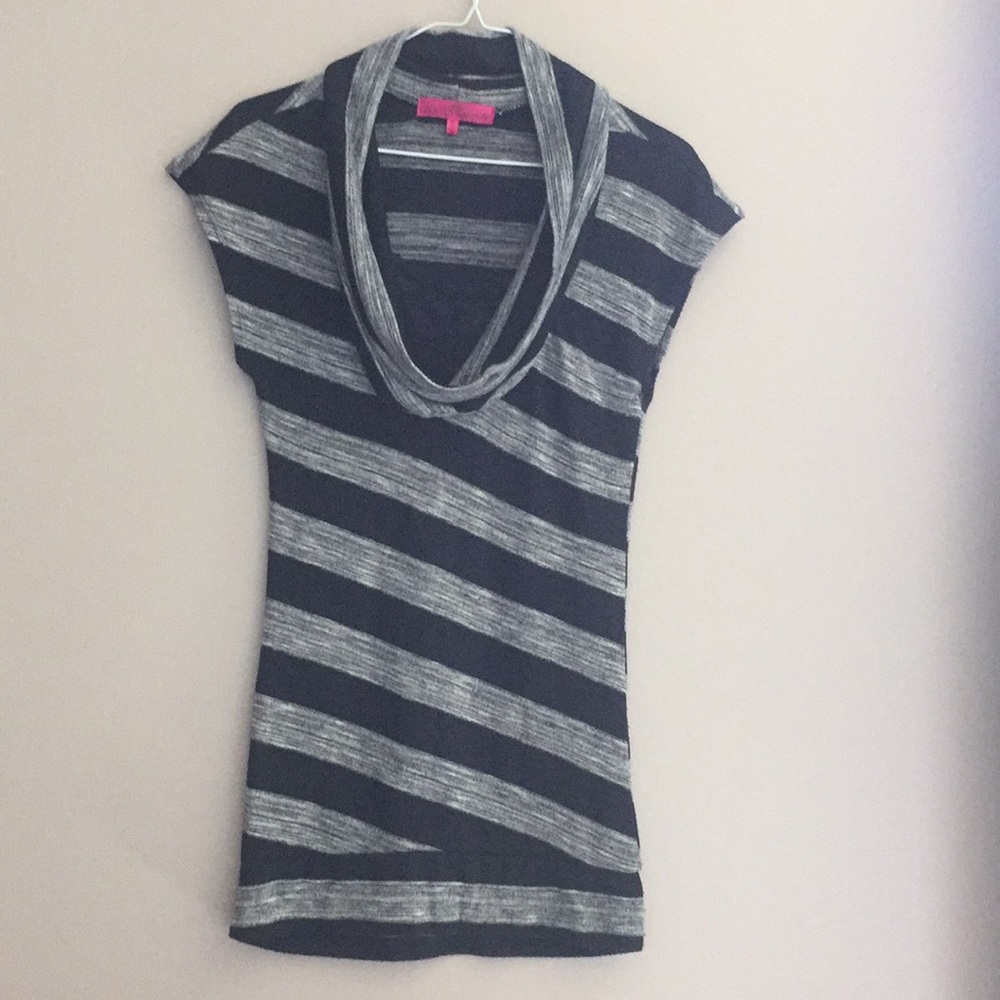 ALMOST FAMOUS GIRLS TUNIC TOP